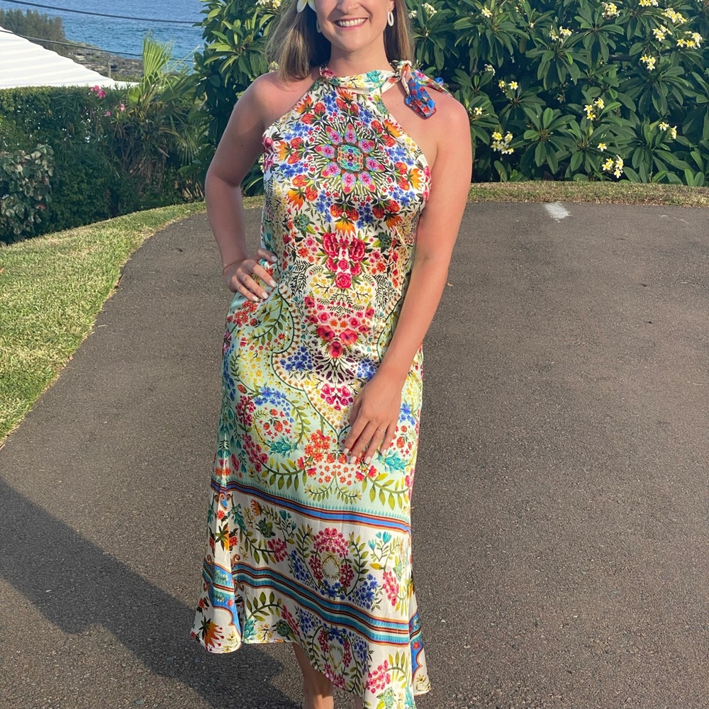 🌟PERFECT WEDDING GUEST OR VACAY DRESS🌟👗100% Silk Midi Dress